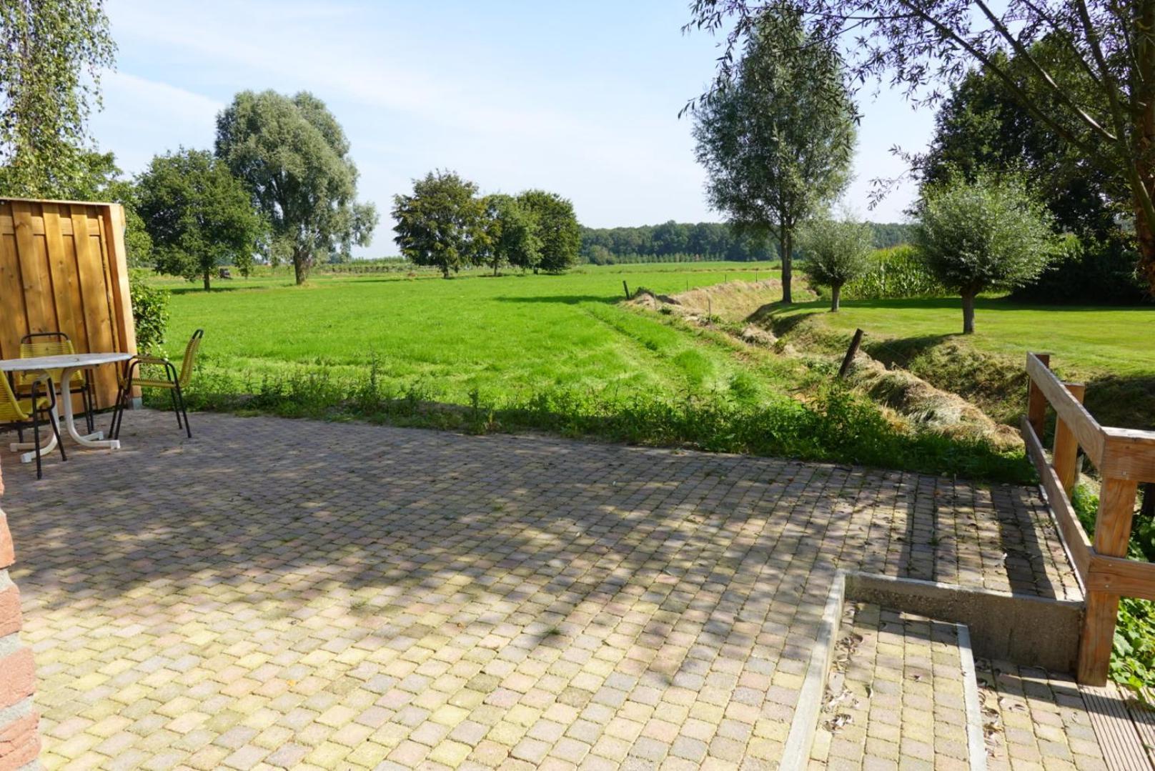 De Knotwilg Villa Loon op Zand Buitenkant foto