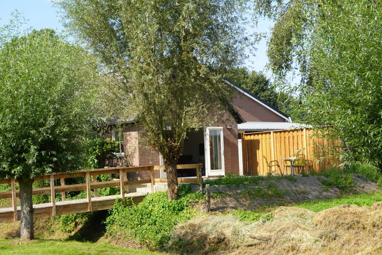 De Knotwilg Villa Loon op Zand Buitenkant foto