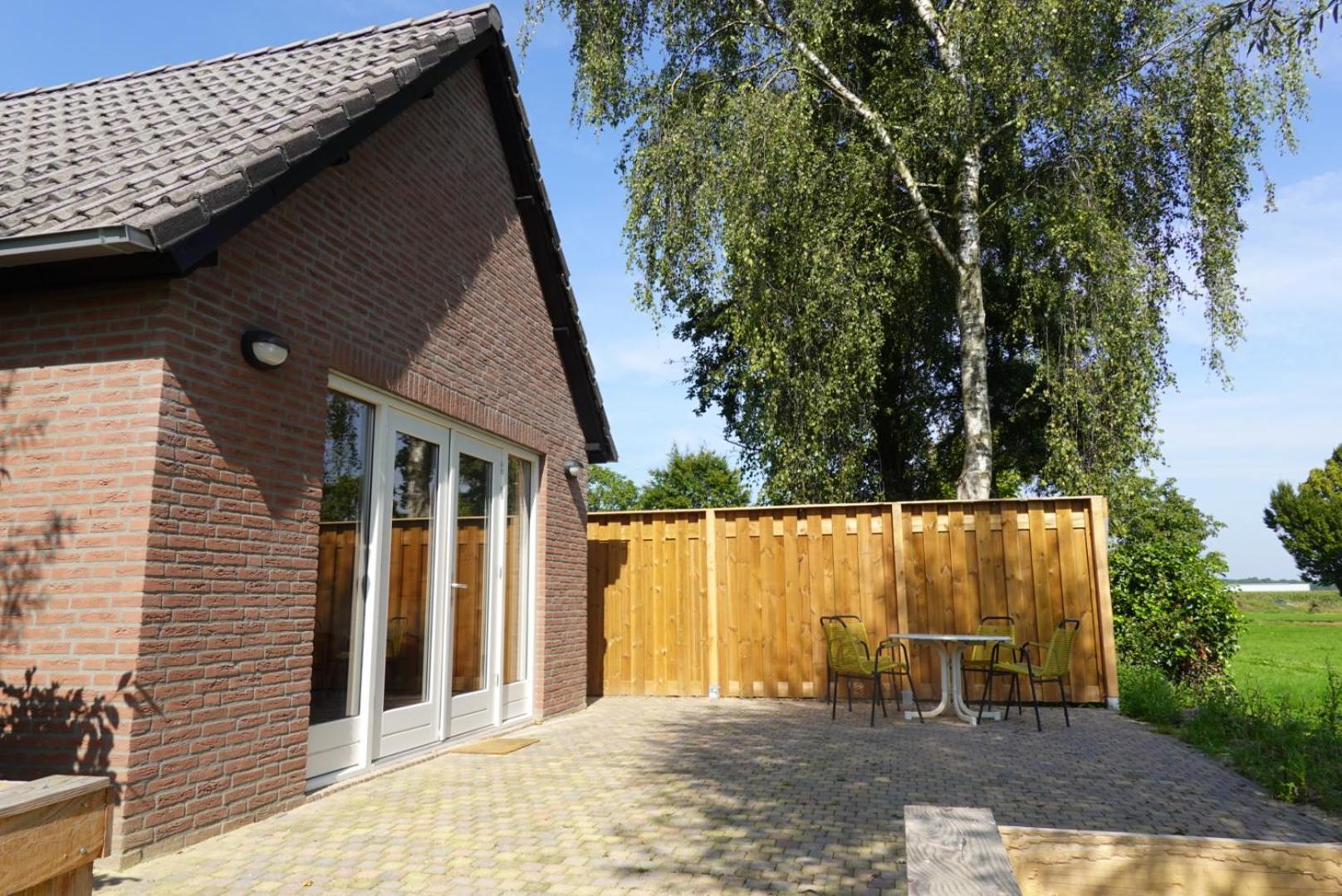 De Knotwilg Villa Loon op Zand Buitenkant foto